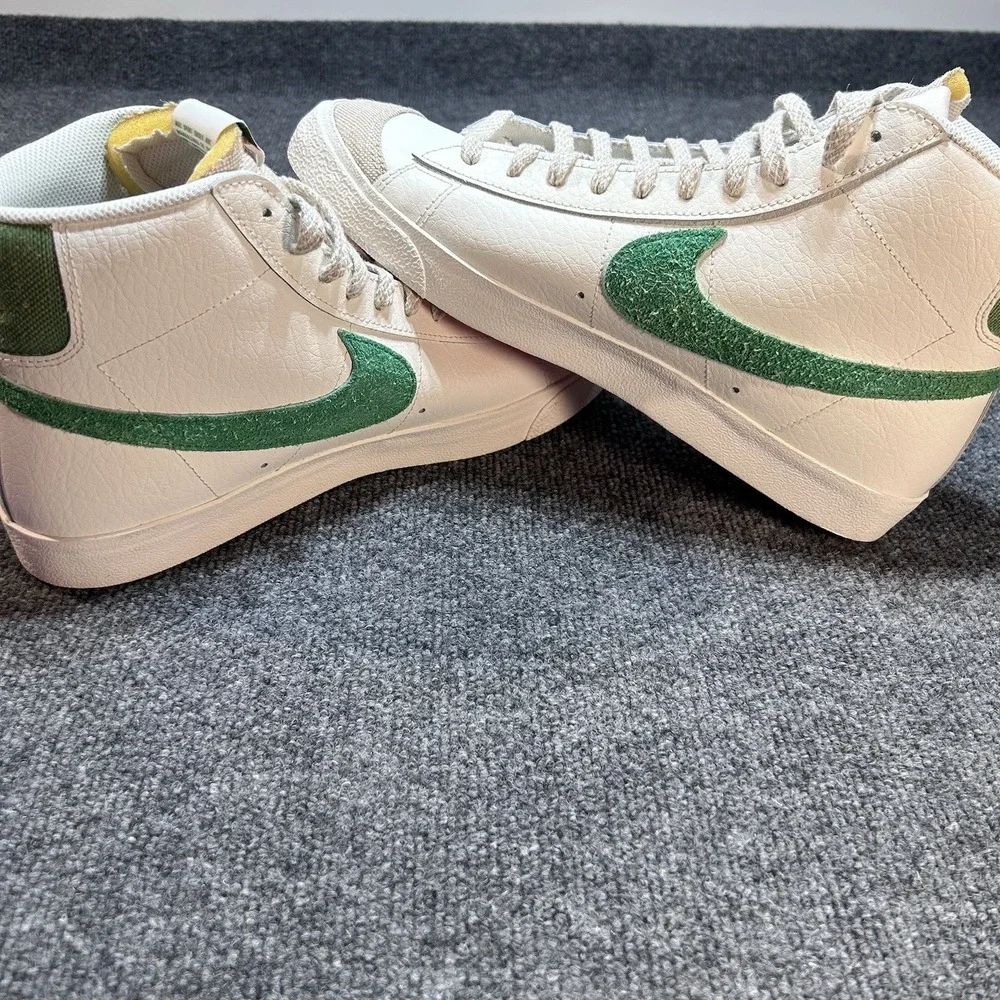 NIKE BLAZER MID '77 VNTG SAIL PINE GREEN VOLT BQ6806 Size 13